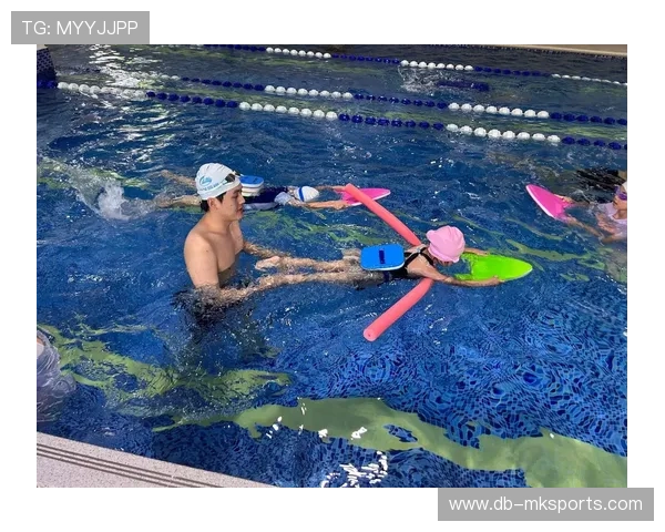 游泳馆完善青少年训练档案管理与成长记录体系，青少年游泳培训班收费价格